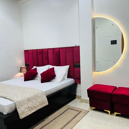 Aura Homestay バラナシ エクステリア 写真