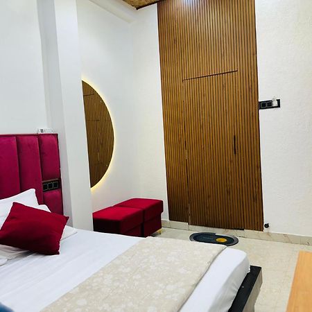 Aura Homestay バラナシ エクステリア 写真