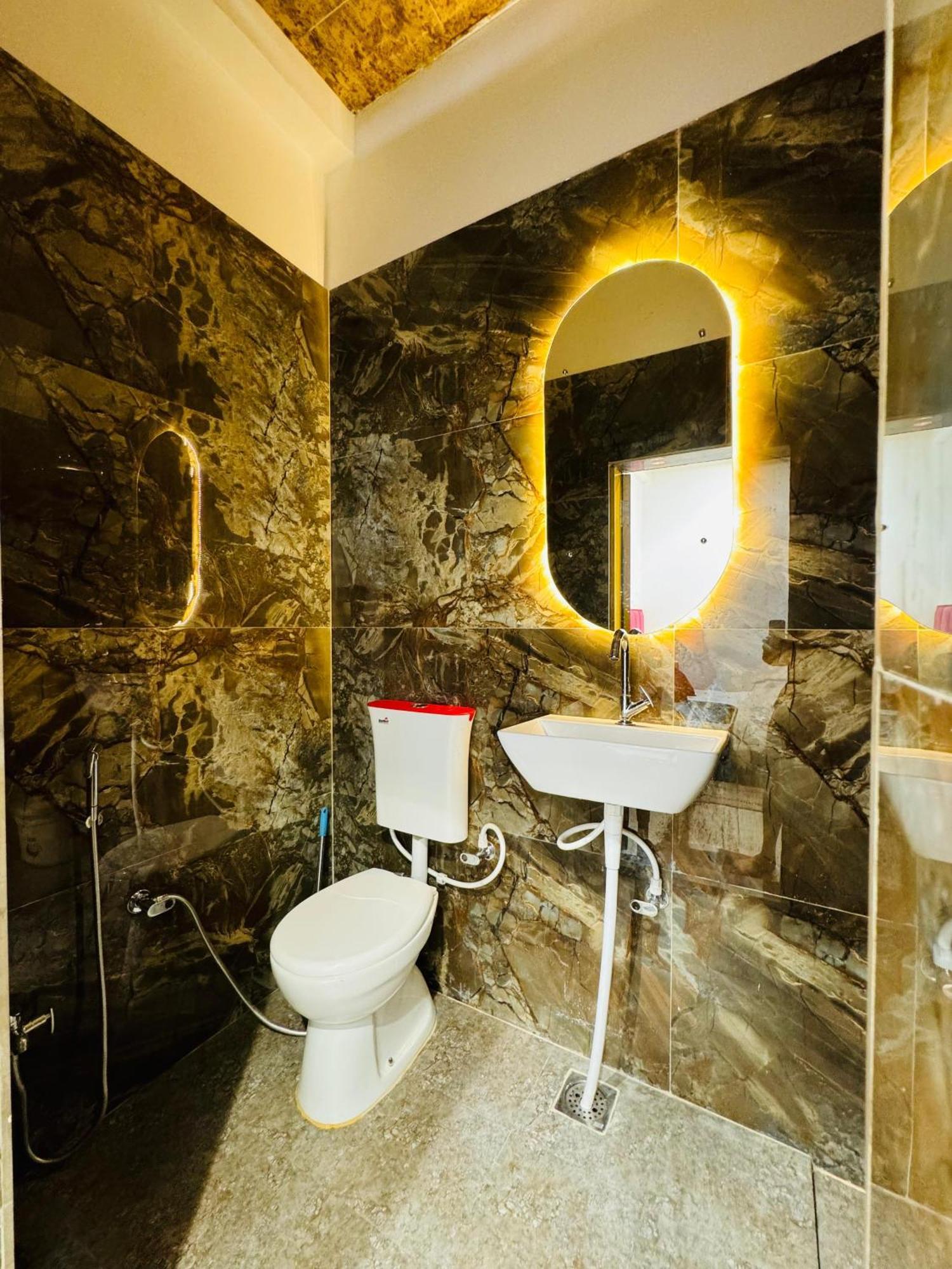 Aura Homestay バラナシ エクステリア 写真